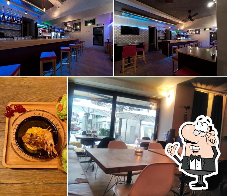 Siediti a un tavolo di Club-Restaurant Salzturm