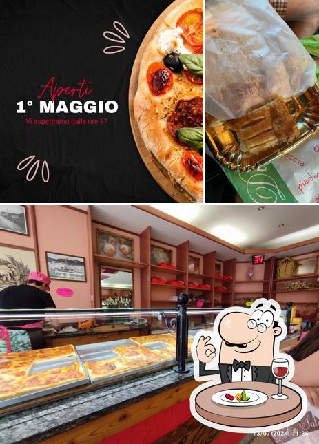 Guarda la foto che mostra la cibo e interni di Panetteria Dolce Forno