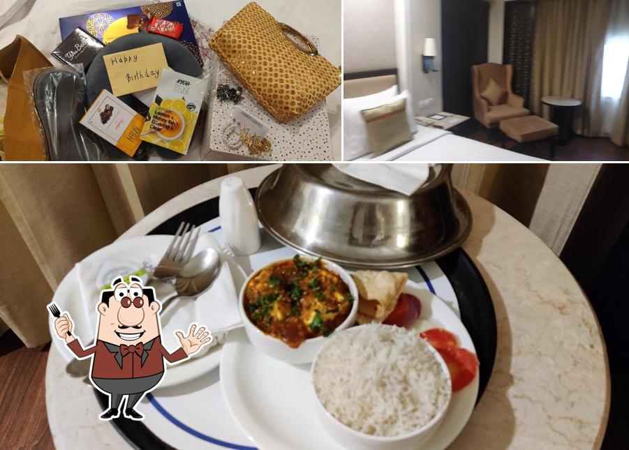 Meals at La Place Sarovar Portico, Lucknow