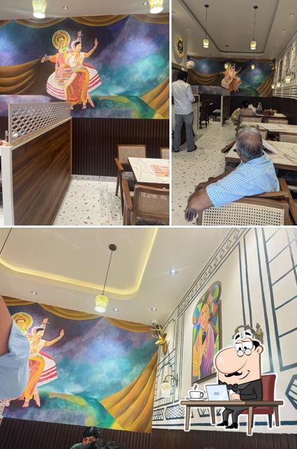 The interior of VIA PUNE JUNCTION