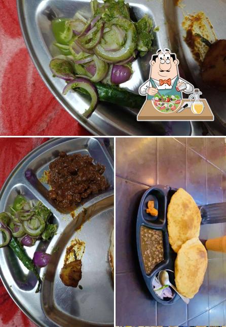 Greek salad at Kake de chole bhature