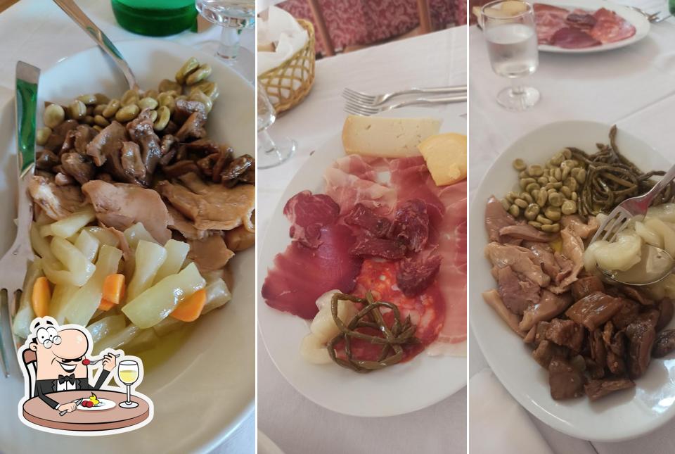 Cibo al Ristorante da Gino