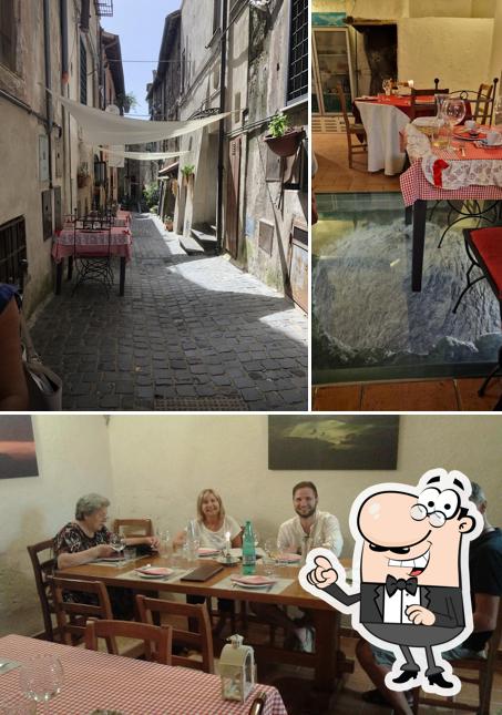 Gli interni di Hostaria della Rosa Trattoria