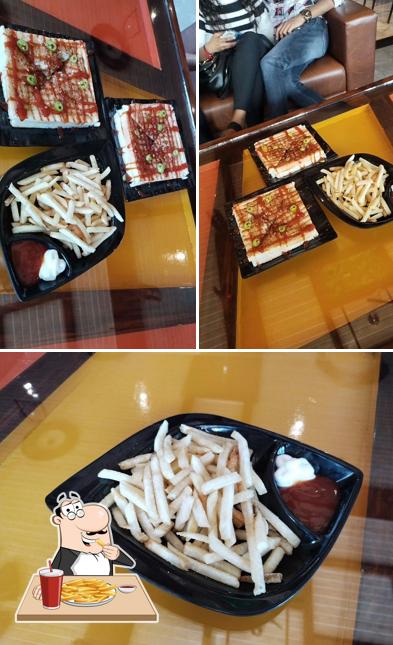French fries at Jail Chai Bar
