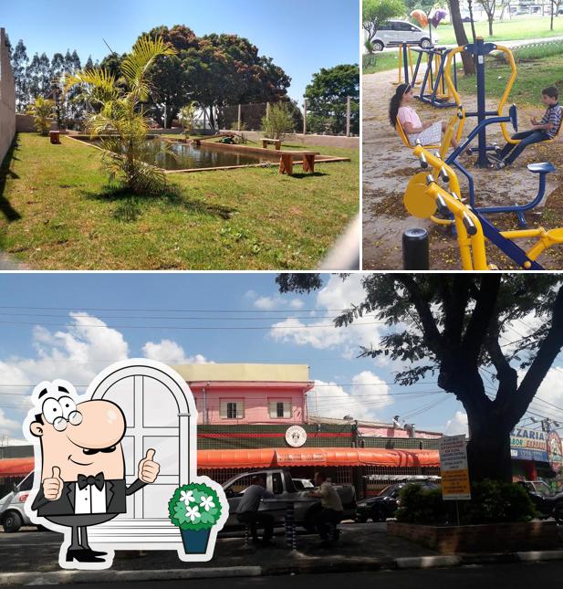 Esta é a ilustração mostrando exterior e área de lazer no Restaurante Uai