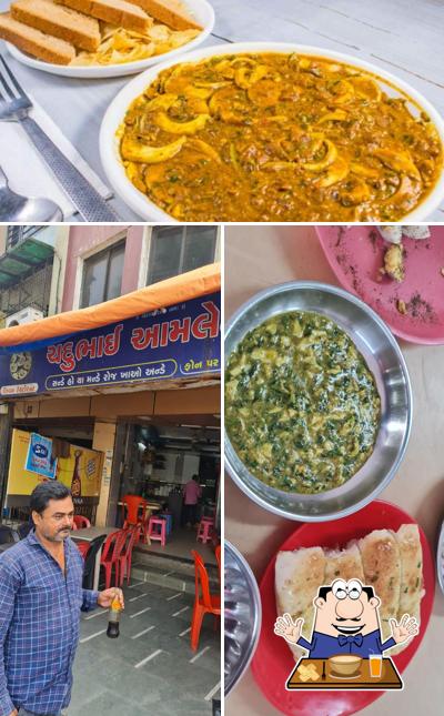 Check out the image displaying food and interior at Chandubhai Omletwala
