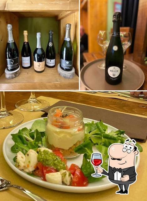 È gradevole godersi un bicchiere di vino a Vignaioli