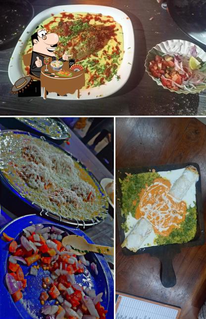 Meals at Golden Egg Pointt