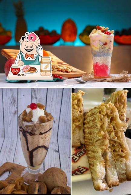 Mavinchottile Chayakada provides a selection of sweet dishes