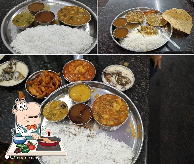 Chicken curry at Suryam's MADRAS Hotel