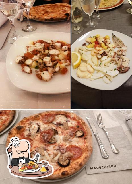 Scegli una pizza a Ristorante Pizzeria Marechiaro