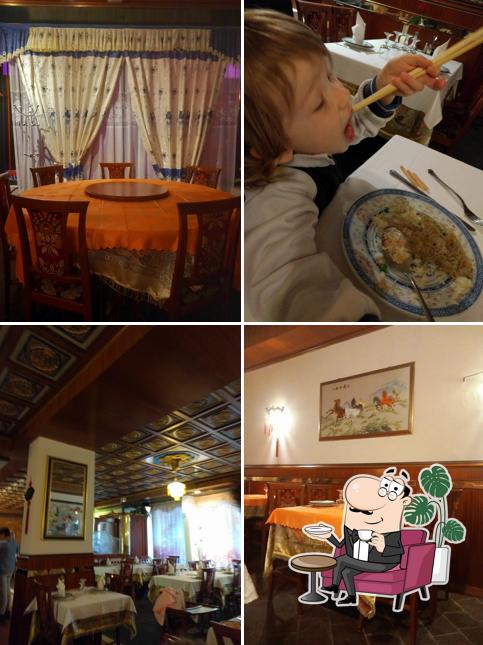 Siediti a un tavolo di Wang Huanbin