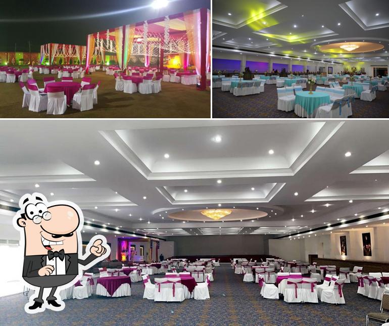 The interior of Dhanoa Resort