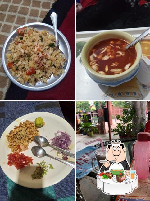 Hot and sour soup at 25 Hours Hangout Cafe