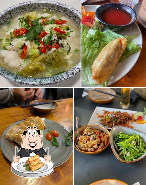 Involtini primavera al Restaurant The Yard