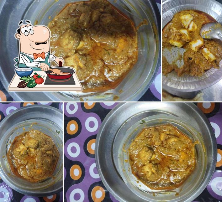 Chicken curry at Kisan Bhojanalaya