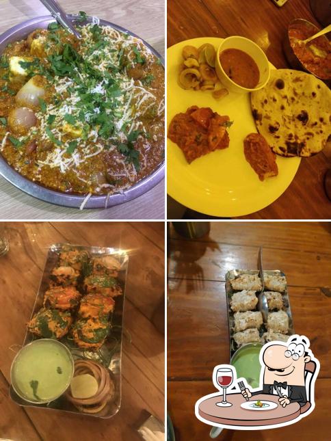 Food at Mini Punjab