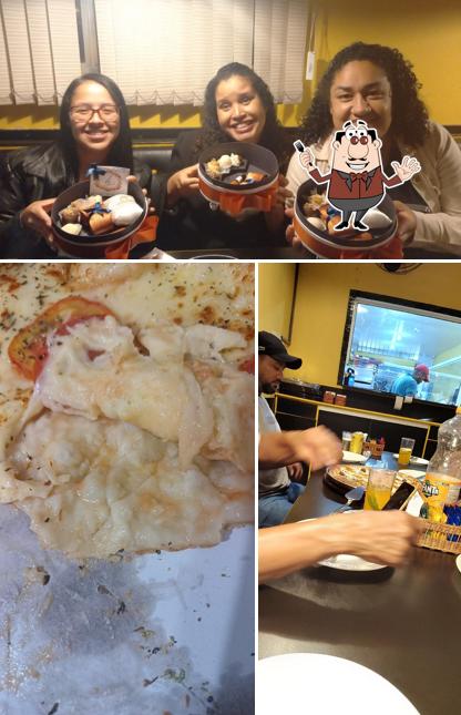 Comida em Pizzaria Maju Mama Mia