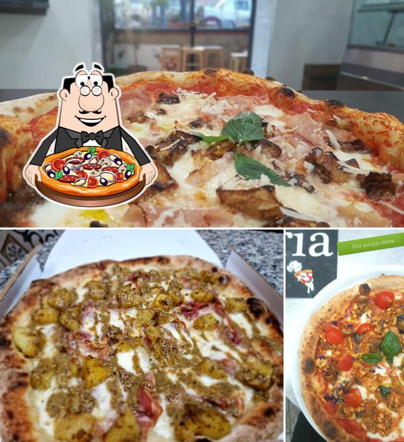 Scegli tra le svariate varianti di pizza