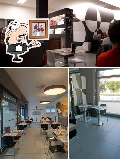 Dai un'occhiata agli interni di Spaccanapoli