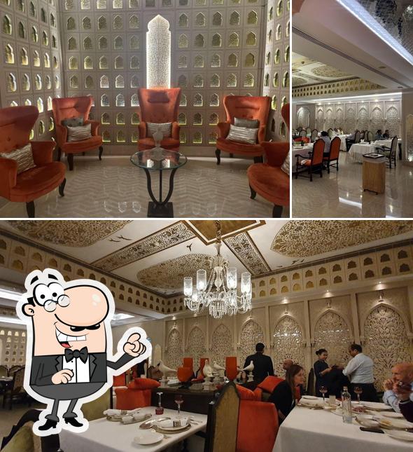 Check out how Dum Pukht looks inside