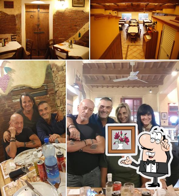 Gli interni di Pizzeria La Piazzetta Da Cristina Livorno