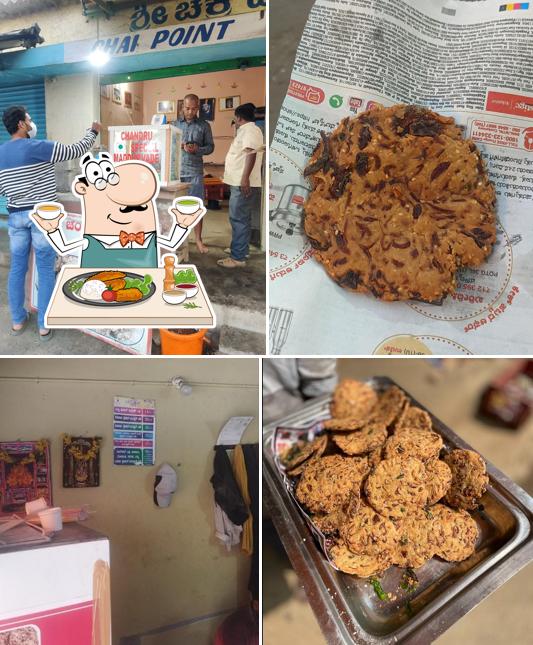 Food at Chandru special maddur vade