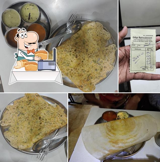 Garlic bread at Udipi Anand Bhavan