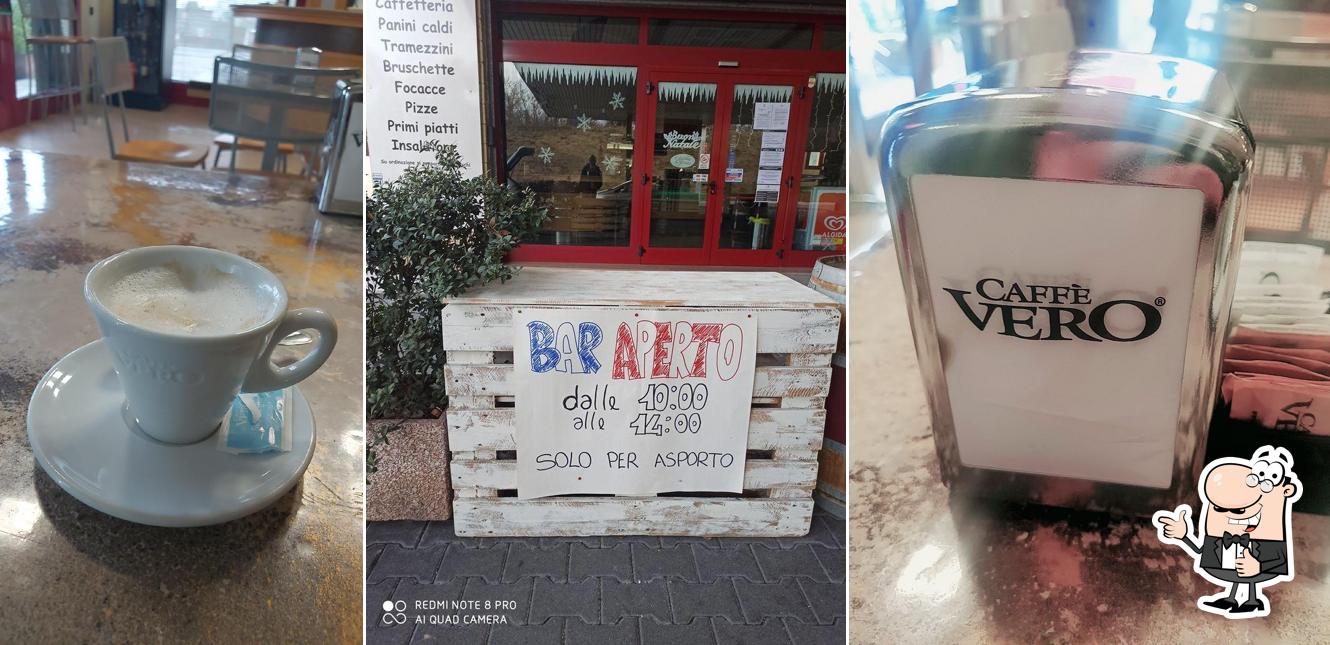 Vedi questa foto di International Cafè