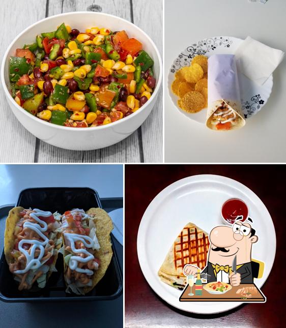 Food at CF Fresh 100