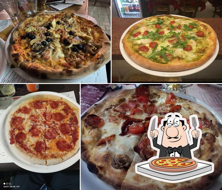 Ordina tra le svariate varianti di pizza