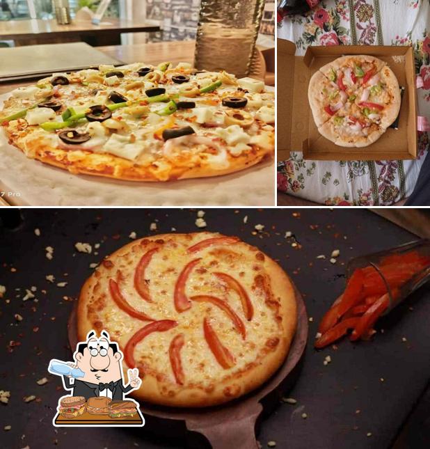 Lobster roll sandwich at Friends Cafe