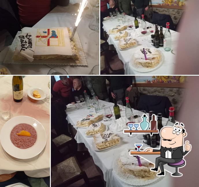 Dai un'occhiata agli interni di Ai Tre Volti