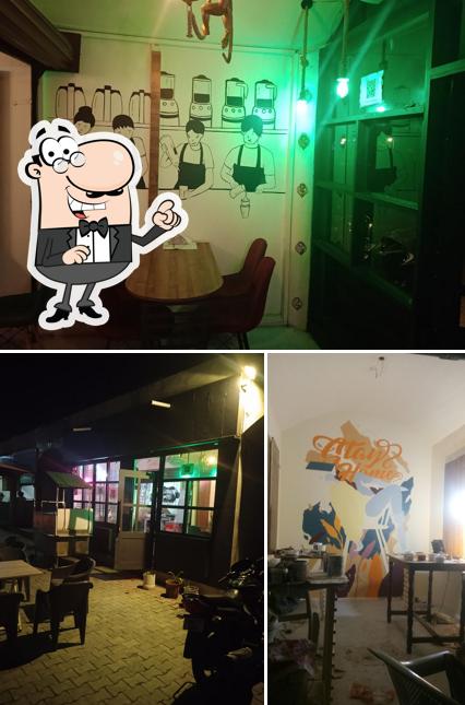 Gyani Cafe