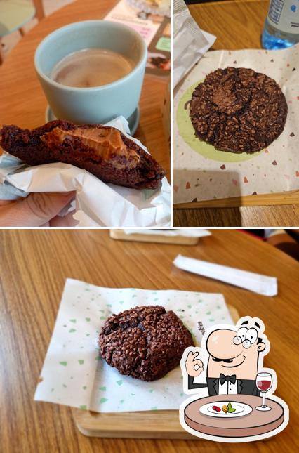 Platos en Tuile Cookies & Co