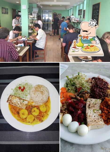 Confira a foto mostrando comida e interior a Naturaleve de Copacabana