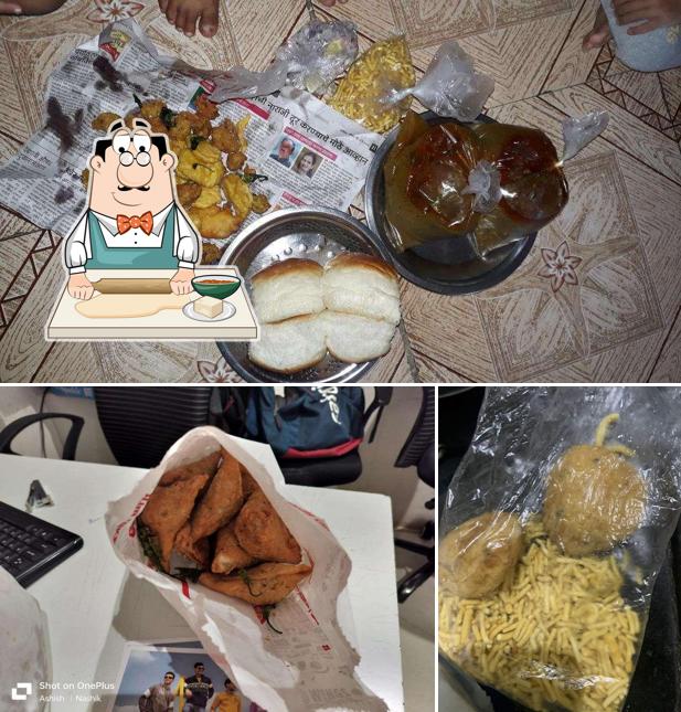 Samosa at Shree Krushna Wadapav Center