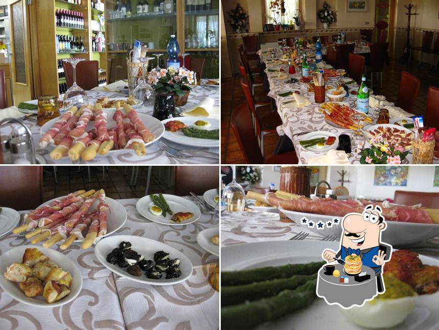 Platti al Albergo "Da Angela" di Fabris G. & C. S.a.s