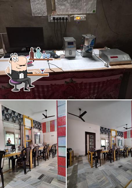 The interior of Zimidara Dhaba sudh vashnu Ladhuka