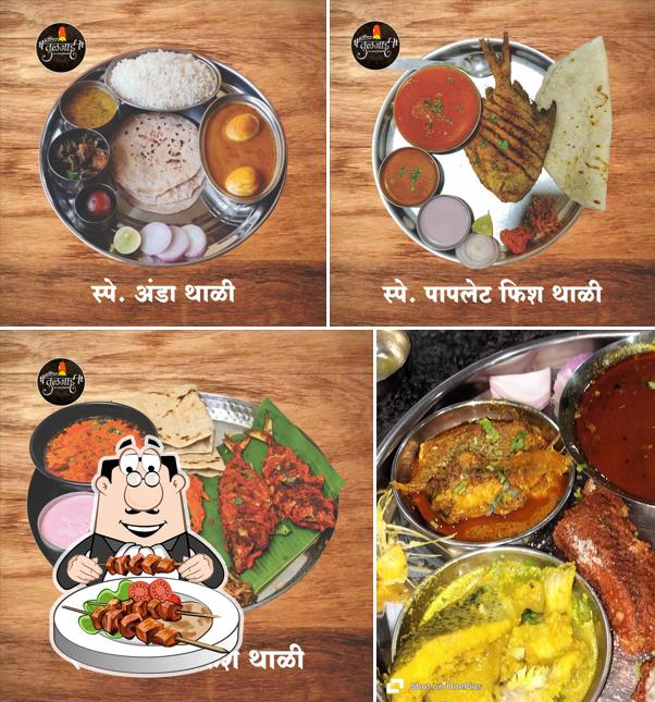Food at Hotel Tuljai ( हॉटेल तुळजाई मुख्य शाखा)