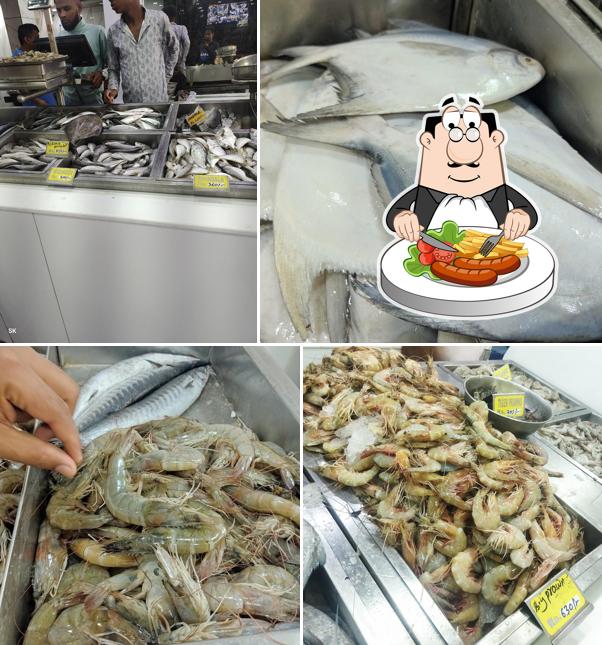 Food at B H K Fish Mall