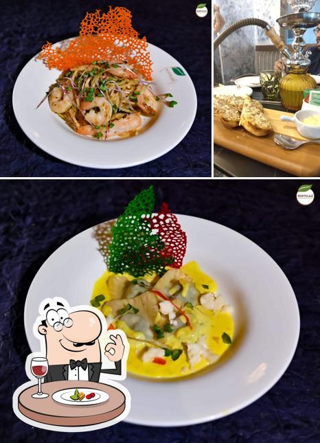 Food at Mintelaa - By the Air