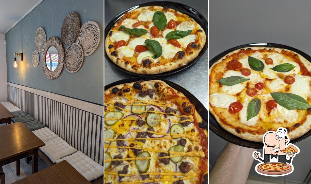 Choisissez des pizzas à Costa's pizzeria restaurant