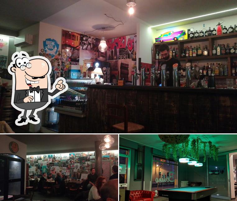 Dai un'occhiata agli interni di Berlino Beer Food & Music