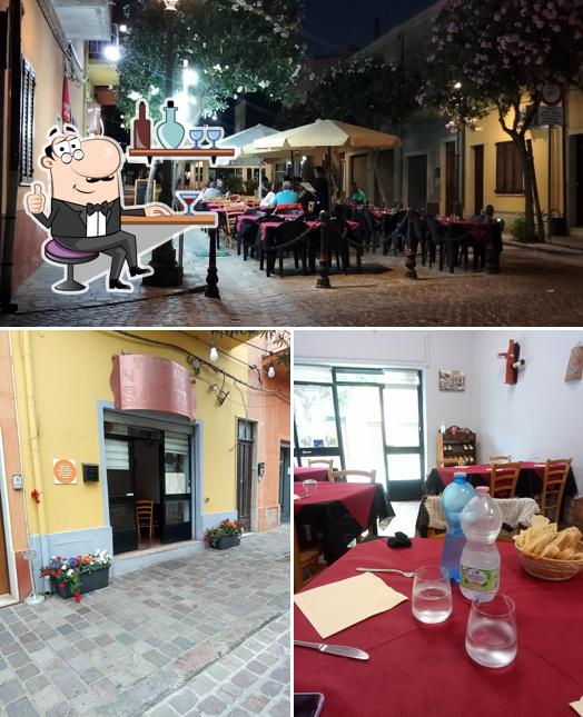 Dai un'occhiata agli interni di Sa Mesa Trattoria Pizzeria