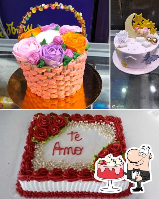 Red velvet cake at New Golden Bakery