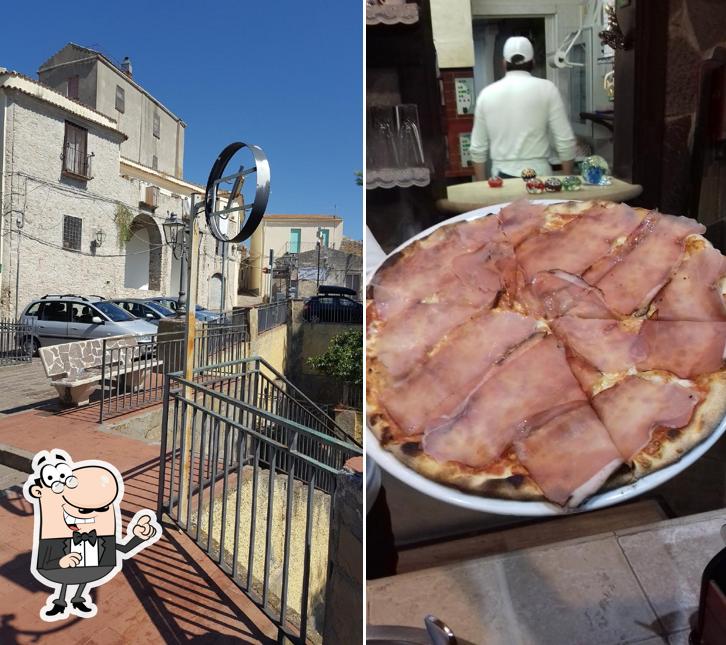 Gli esterni di Family Pizzeria
