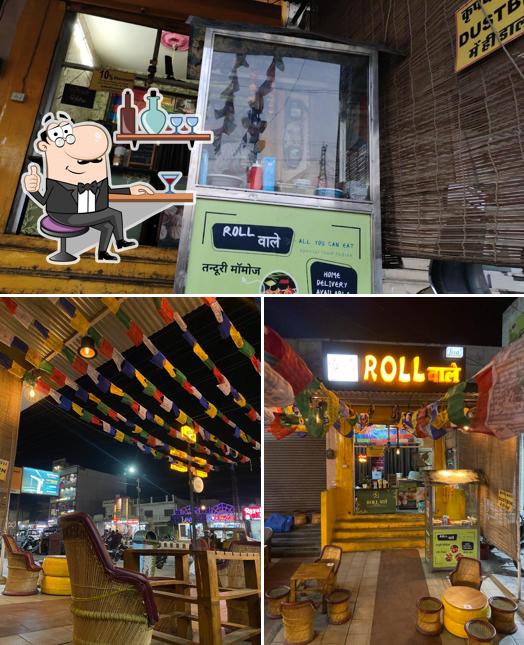 The interior of Roll वाले