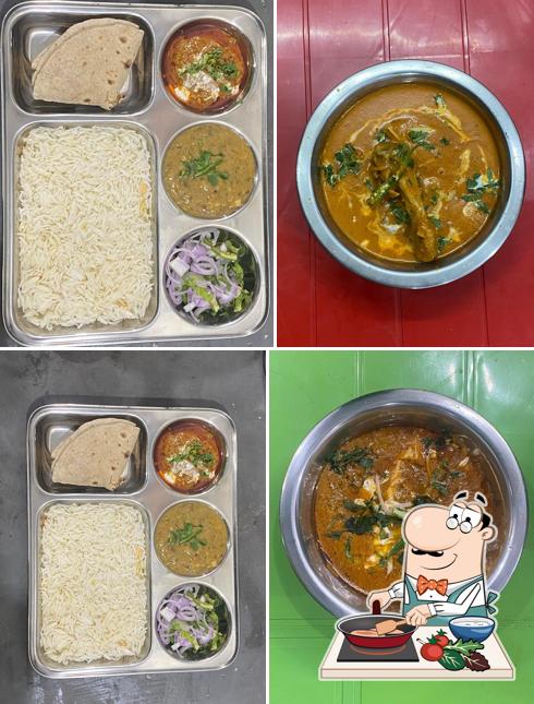 Chicken curry at Baba Doon Dhaba