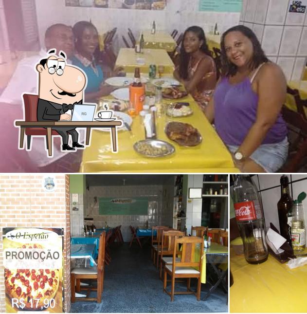 Dê uma olhada a foto mostrando interior e cerveja a O Espetão - Churrascaria